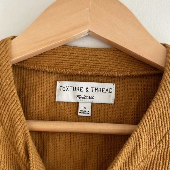 MADEWELL TEXTURE & THREAD COTTON SEAMED HENLEY IN EGYPTIAN GOLD - Picture 2 of 3